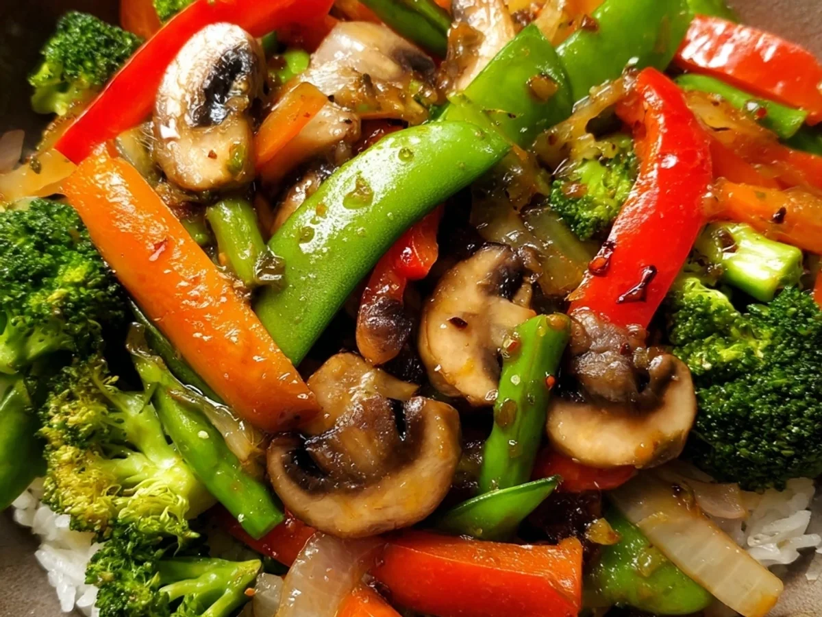 Easy Vegetable Stir Fry: Quick Weeknight Meal - Image 1