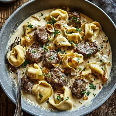 Cracked Garlic Steak Tortellini: Creamy, Rich, & Easy Dinner