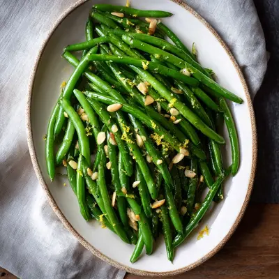 Fresh Garlic Sauteed Green Beans: Simple Side Dish