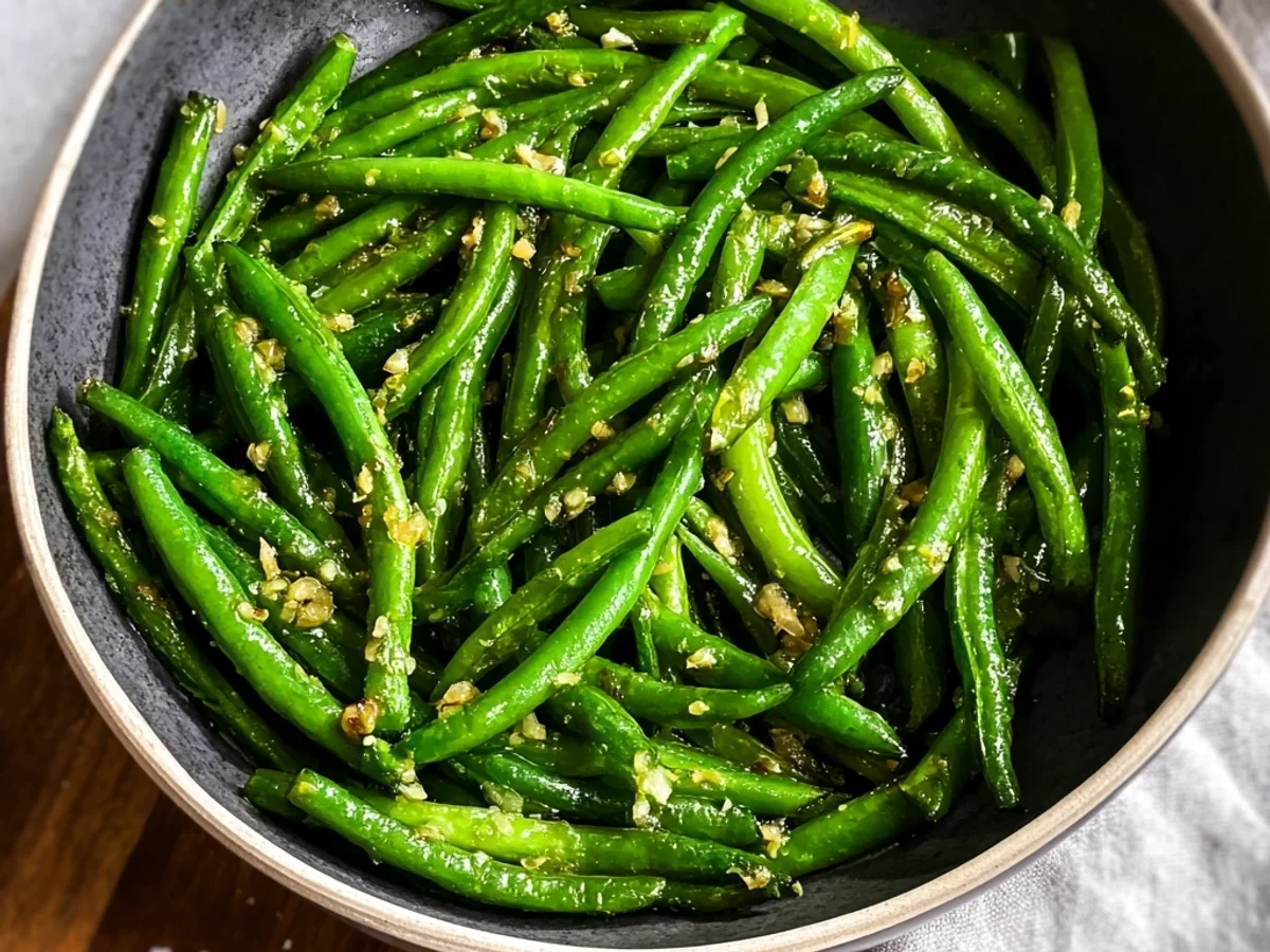 Sauteed Green Beans: Crisp Garlic-Lemon Side - Featured Image